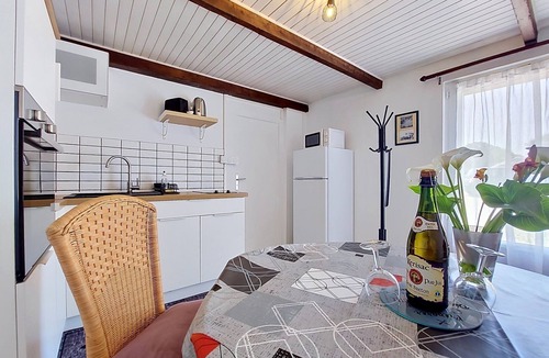 Plounevez-Lochrist House | Ti an Naod by Interhome