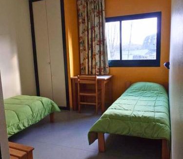 Brasparts Hostel | Ti menez Are