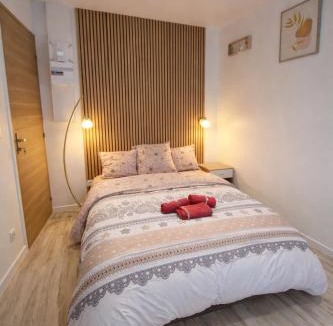 Chatellerault Apartment | Tiny House Marie