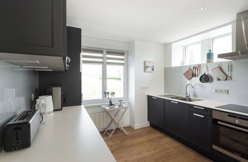 Pouldreuzic House | Tipoz'Immo Maison de la Baie sea view linen included pets welcome