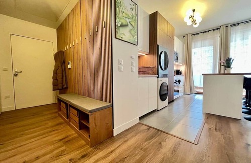 Bussy-Saint-Georges Apartment | TKD Suite - T2 Disneyland Paris