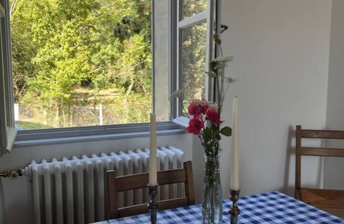 Lorris House | Tour du Bignon 30 beds 2 gites 15