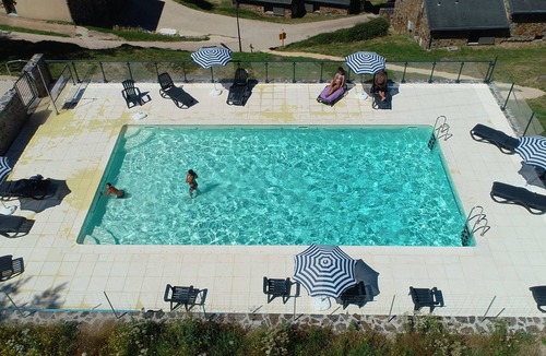 Barre-des-Cevennes House | Traditional 4/6 person gîte in the Cevennes with swimming pool
