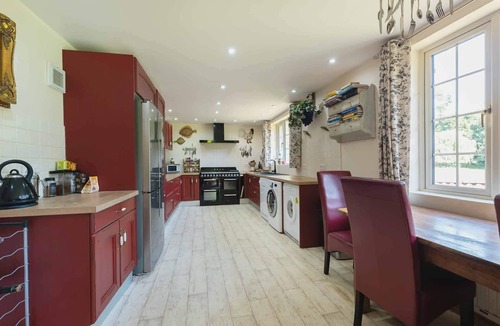 Saint-Medard House | Traditional gite with amazing pool and pool house. Sleeps 10