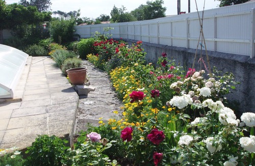 Sanguinet Villa | Traditional Landes house, 30° covered swimming pool 500m from Lac de Sanguinet