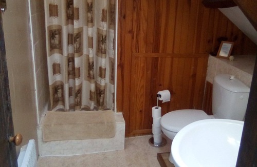 Radenac Other | Traditional, well established Breton longere with pool