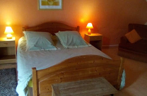 Radenac Other | Traditional, well established Breton longere with pool
