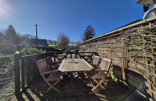 Mael-Carhaix Cottage | Tranquil Cottage, Maël-Carhaix