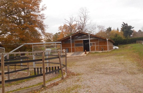 Bezenet Cottage | Tranquil cottage with SPA, garden and pond, pets allowed for 6 guests