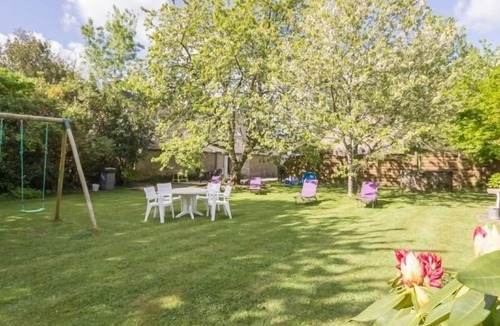 Herbignac Cottage | Tranquil Family Cottage in Brière Park with Garden & Play Area