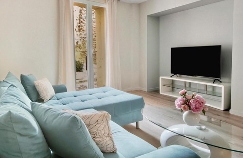 Le Chateau Apartment | Trois Appartements central et authentique à Canet-en-Roussillon