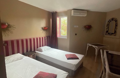 Rivesaltes Hotel | Tropic Hotel