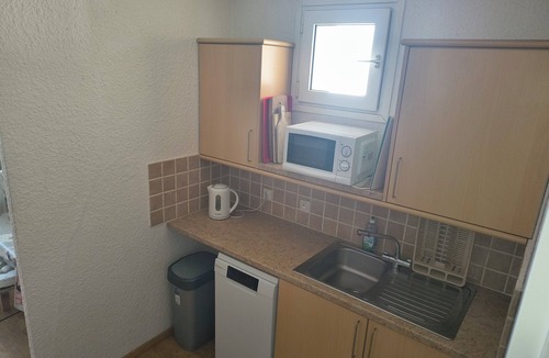 Mont-de-Lans Apartment | Two Bedroom Apartment 50 Metres from the Slopes with Stunning Alpine Views