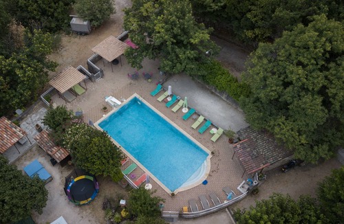 Gravieres House | Two lodgings in domain with swimming pool from 6 to 10 beds 500m from the river
