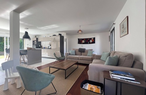 Quiberon House | Ty Ar Mor-8p-Wifi-Parking