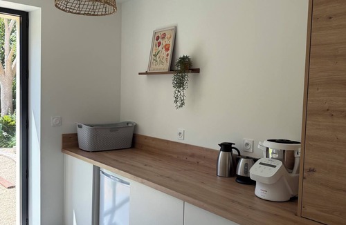 Plouzevede House | Ty Ar Re Gozh - Charming house, sleeps 8 in Brittany, peaceful location