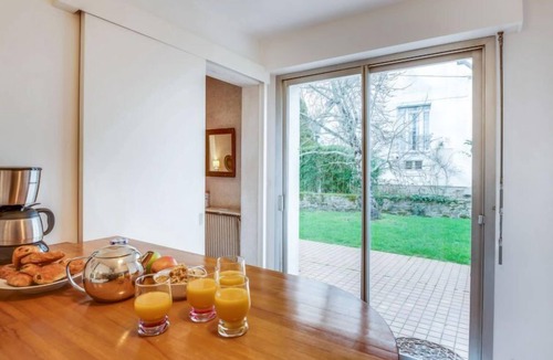 La Trinite-sur-Mer House | Ty Mam Goz by Interhome