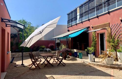 St.-Martin-des-Champs Bed & Breakfast | Une chambre chez l'habitant