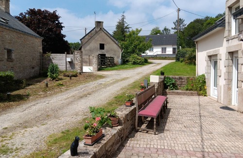 Camors Cottage | une Quiétude Absolue Avec vue sur la Forêt de Florange