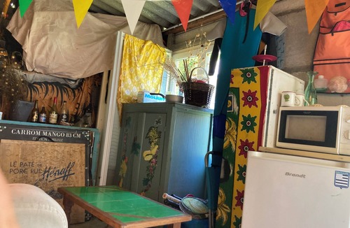 Lezardrieux RV Rental | Unusual : bell tent in natural, bucolic garden