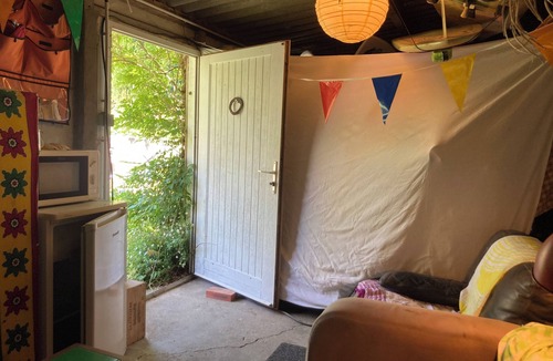 Lezardrieux RV Rental | Unusual : bell tent in natural, bucolic garden