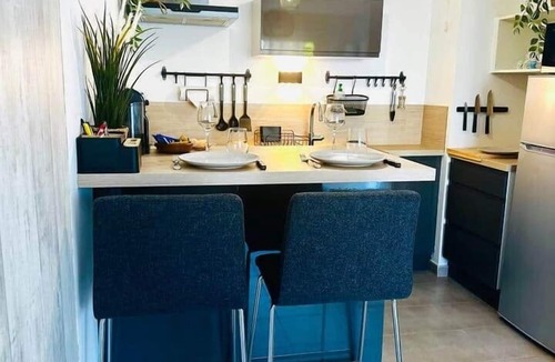 Plescop Apartment | Urban cocoon, quiet studio 2 minutes from Vannes