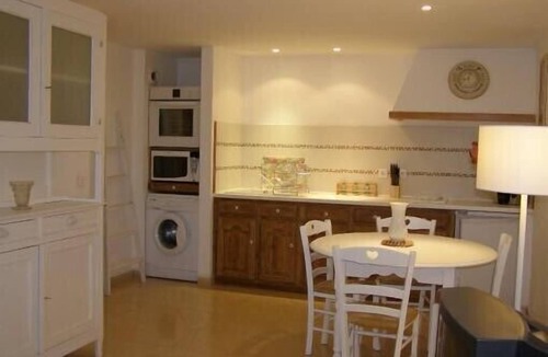 Behobie Apartment | Urrugne, T2 apartment in quiet area, for 2 adults