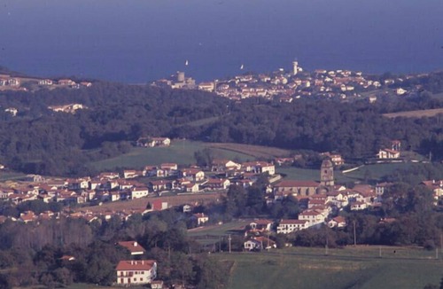 Behobie Apartment | Urrugne, T2 apartment in quiet area, for 2 adults