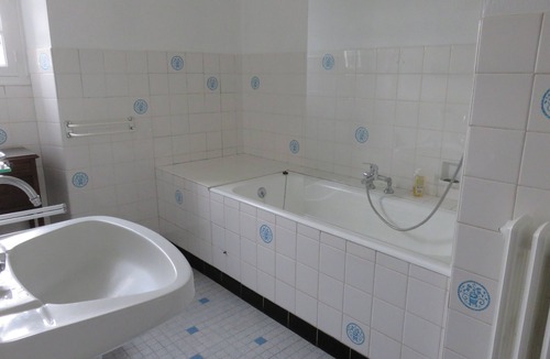 Allanche House | VACANCES VERTES DANS LE CEZALLIER A 25 KMS DU LIORAN