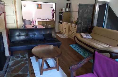 Saint-Jean-Saint-Gervais House | Vacation home Issoire Brioude Volcans nature area
