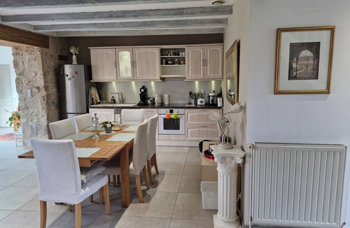 Gizay House | Vacation home with pool/7 persons "Aux Petits Bonheurs