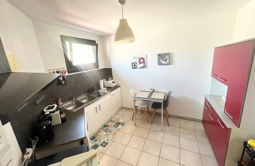 Lavelanet Apartment | Vazaha large and beautiful 3-star apartment