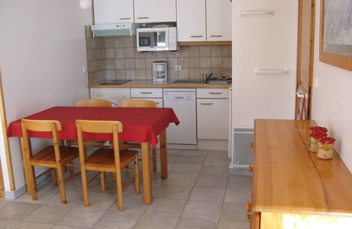 Chantemerle Apartment | Very bright apartment at garden level in the Serre-Chevalier Valley