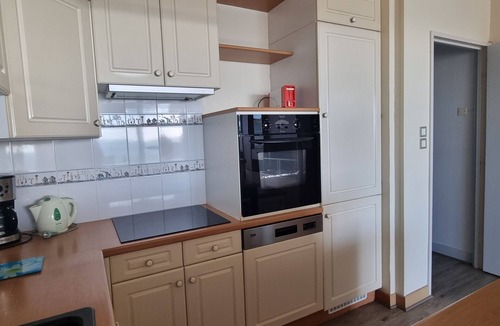 Concarneau Apartment | Very nice Apartment with Balcony sea view and parking in the center of Concarneau