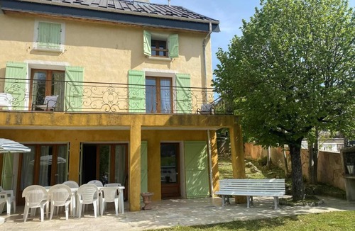 Villard-de-Lans House | View mountain, terrace, fireplace or stove, tv, 200m², Villard de Lans