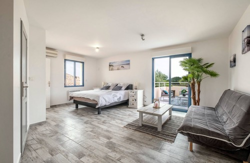 Saint Nazaire sur Charente House | Villa Boyard - Pour 10 avec piscine privée et jacuzzi