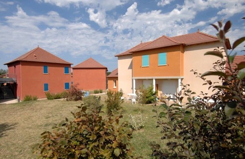 Prayssac Villa | Villa 3 étoiles - Piscine - eeidha