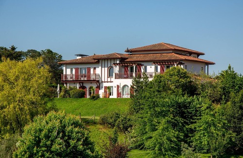 Ahetze Villa | Villa Arguibel Guethary 2 Bedrooms