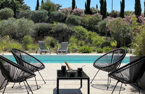 Carcassonne Villa | Villa Artos - 300 m2 - Piscine - Carcassonne - Proche Lac de Cavayère
