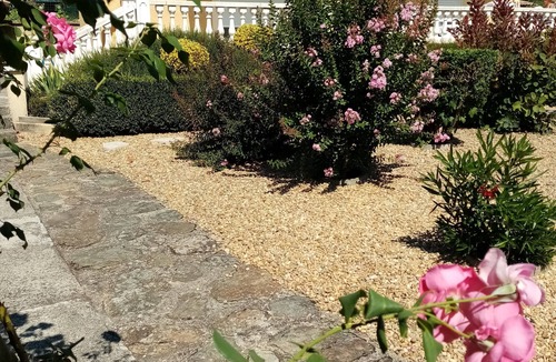 Le Collet-de-Deze Villa | Villa at the foot of the Cevennes