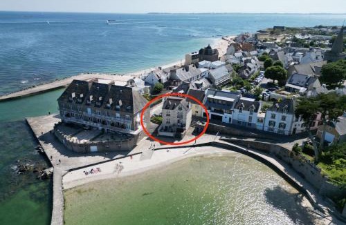 Larmor-Plage House | Villa authentique Vue mer 360 Les pieds dans l’eau