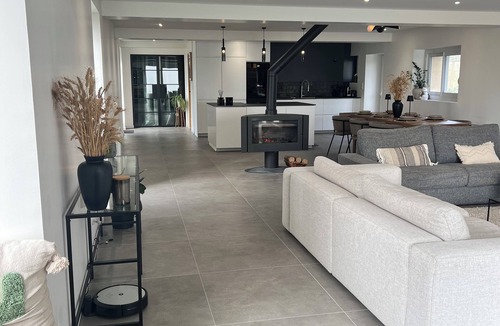 Saint-Hilaire-sur-Erre Villa | Villa Coup de Cœur 1h30 de Paris - 5 Étoiles - 10 Pers. 4ch. 2 Salle de Bain