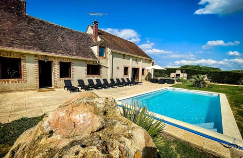 Saint-Hilaire-les-Andresis Villa | Villa Cocorico (45) 30 pers-piscine-1h30 Paris