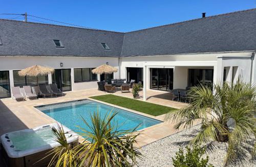 La Turballe House | Villa d'Exception avec Piscine, Spa et Salle de Cinéma à 50m de la Plage, Capacité 14 pers. - FR-1-306-1275
