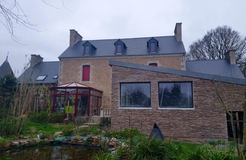 Langoat Villa | Villa de 11 chambres avec piscine interieure jacuzzi et jardin clos a Langoat a 6 km de la plage