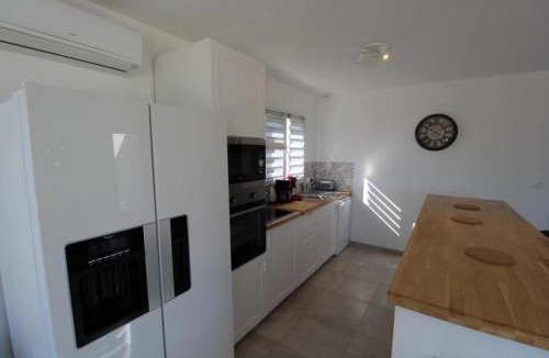 Rosieres Villa | Villa de charme avec piscine couverte et 3000m2