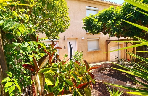 Canet-en-Roussillon House | Villa de Standing 10 Personnes Piscine/Pinède