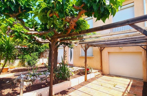 Canet-en-Roussillon House | Villa de Standing 10 Personnes Piscine/Pinède