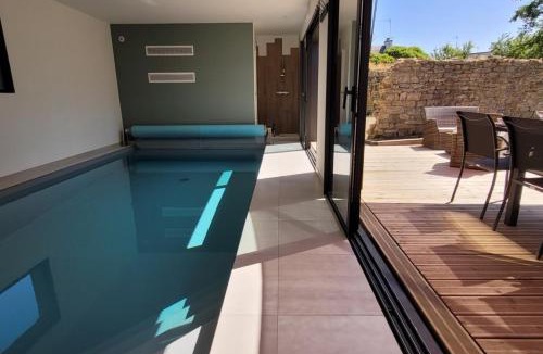 Tregunc Villa | Villa en bord de mer avec piscine intérieure
