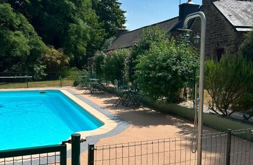 Langoelan Villa | Villa en campagne à Langoëlan - Piscine privée